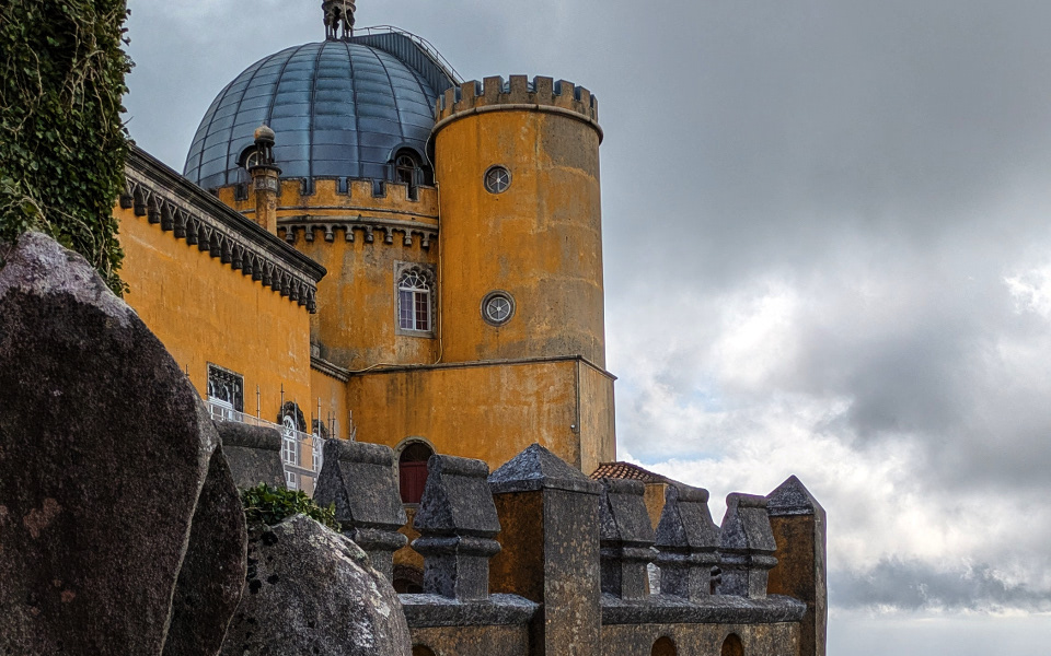 Sintra M